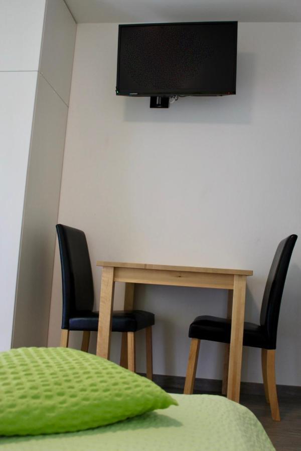 Filipovic Apartmani Medulin Bagian luar foto
