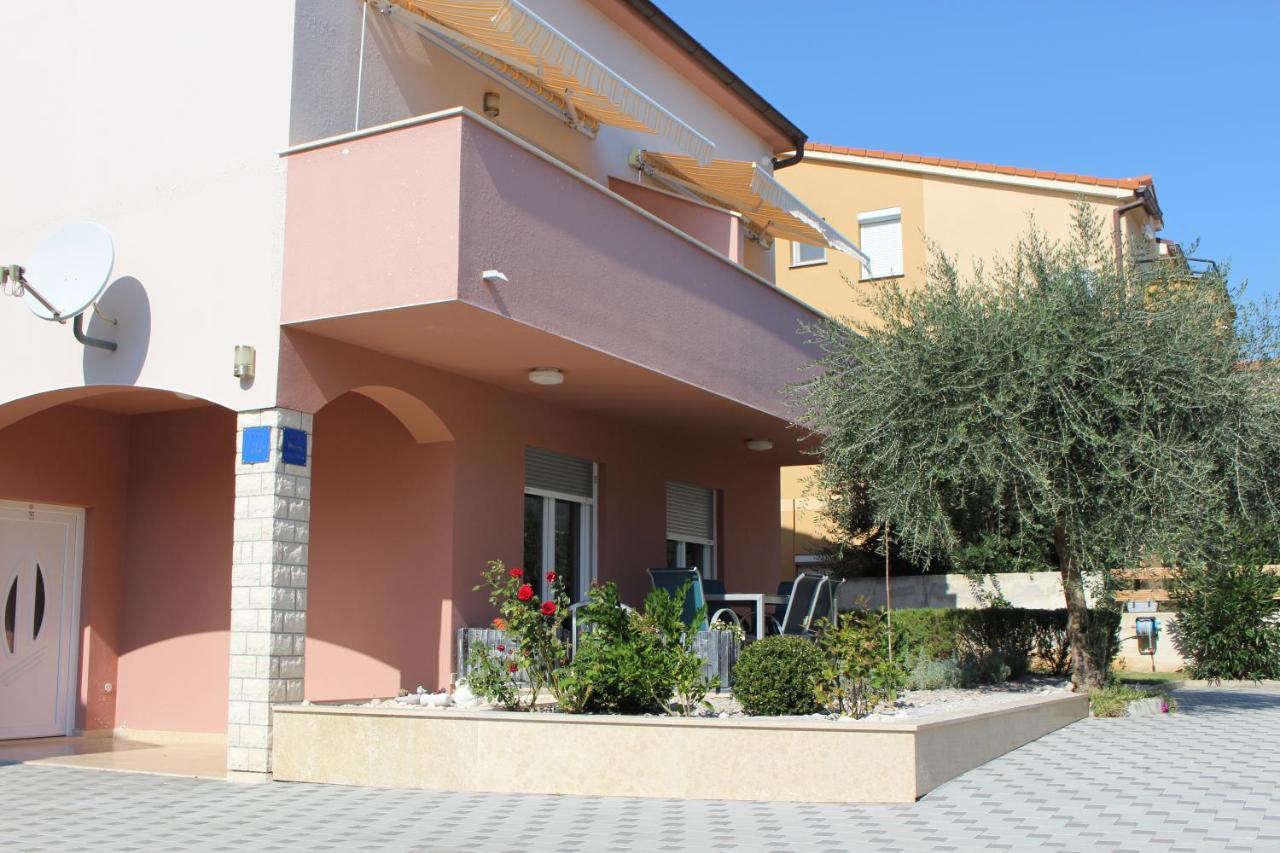 Filipovic Apartmani Medulin Bagian luar foto