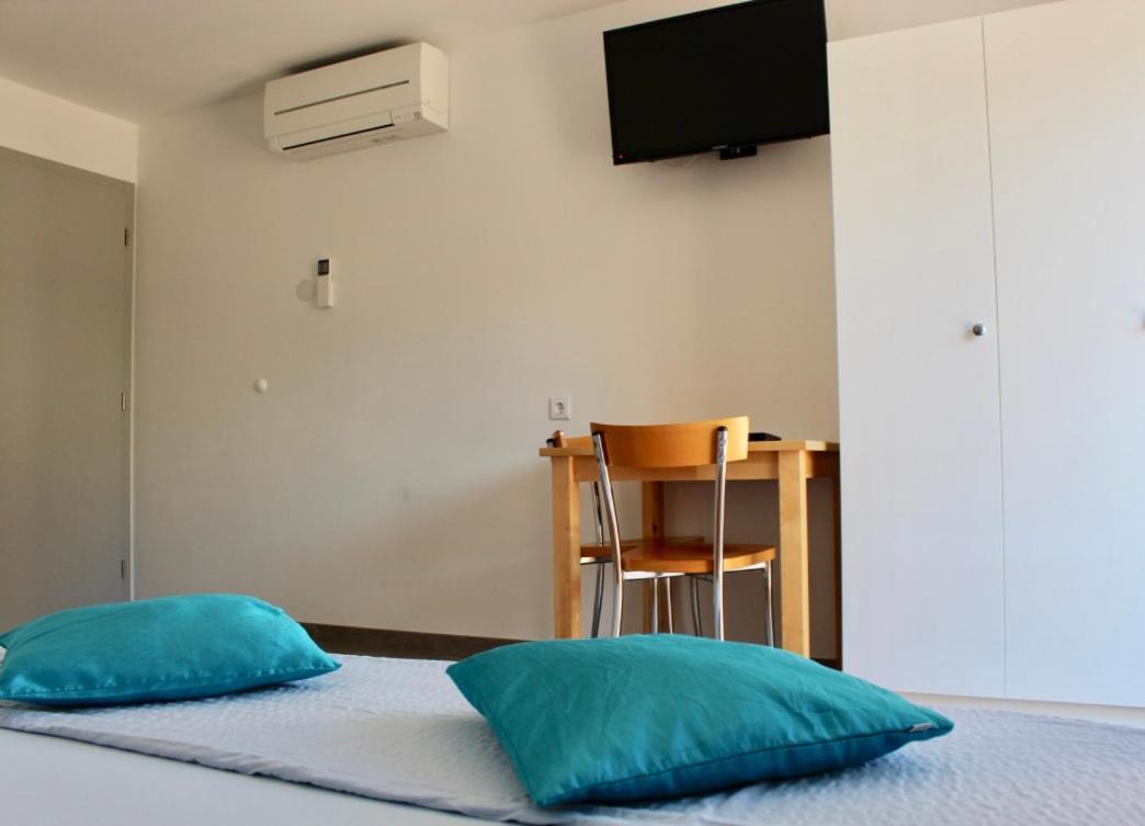 Filipovic Apartmani Medulin Bagian luar foto