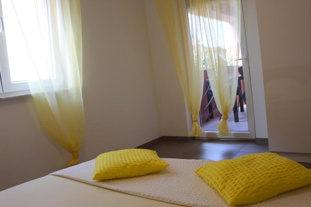 Filipovic Apartmani Medulin Bagian luar foto