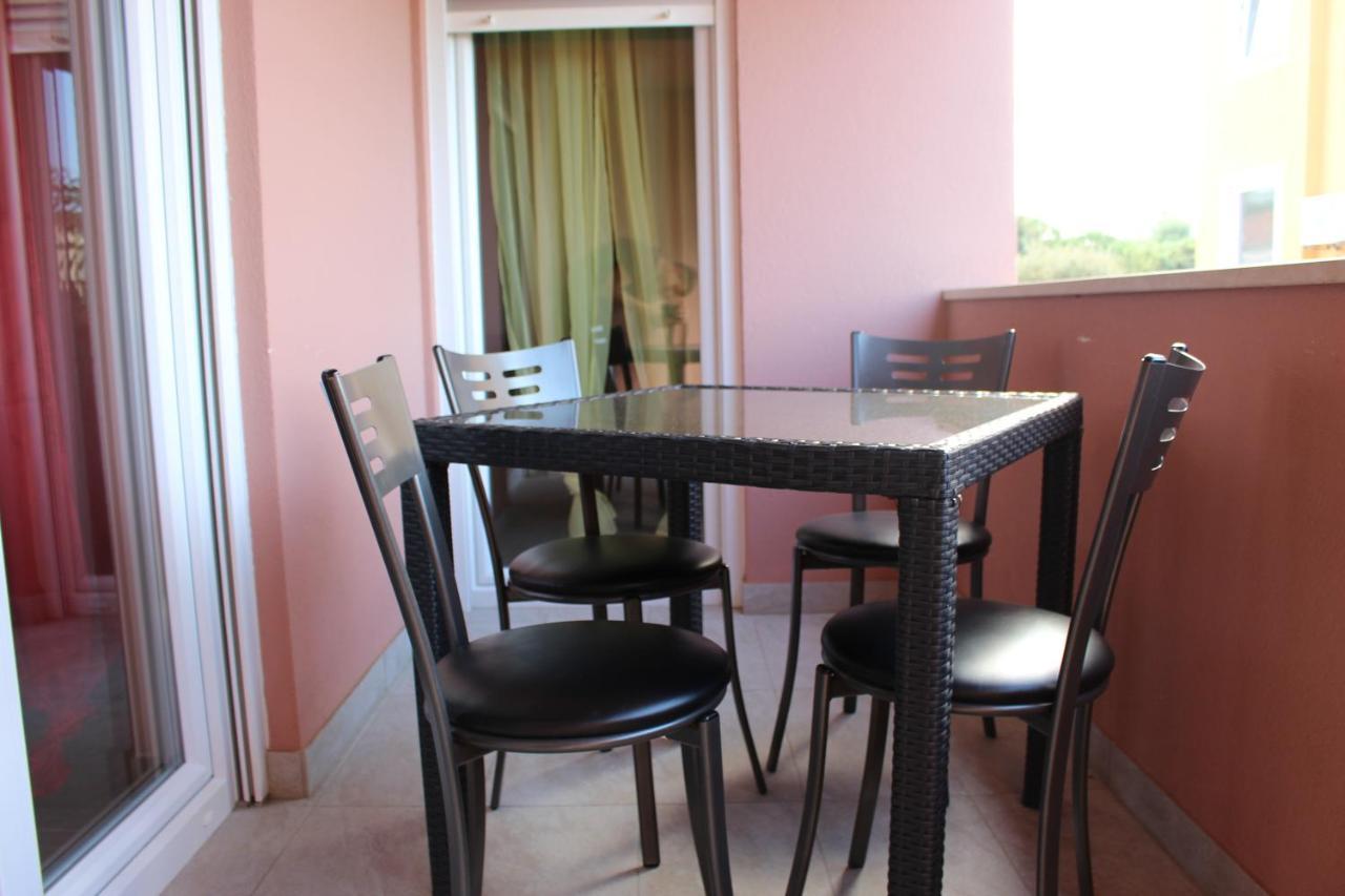 Filipovic Apartmani Medulin Bagian luar foto