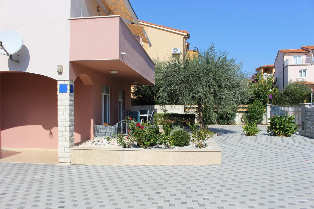 Filipovic Apartmani Medulin Bagian luar foto